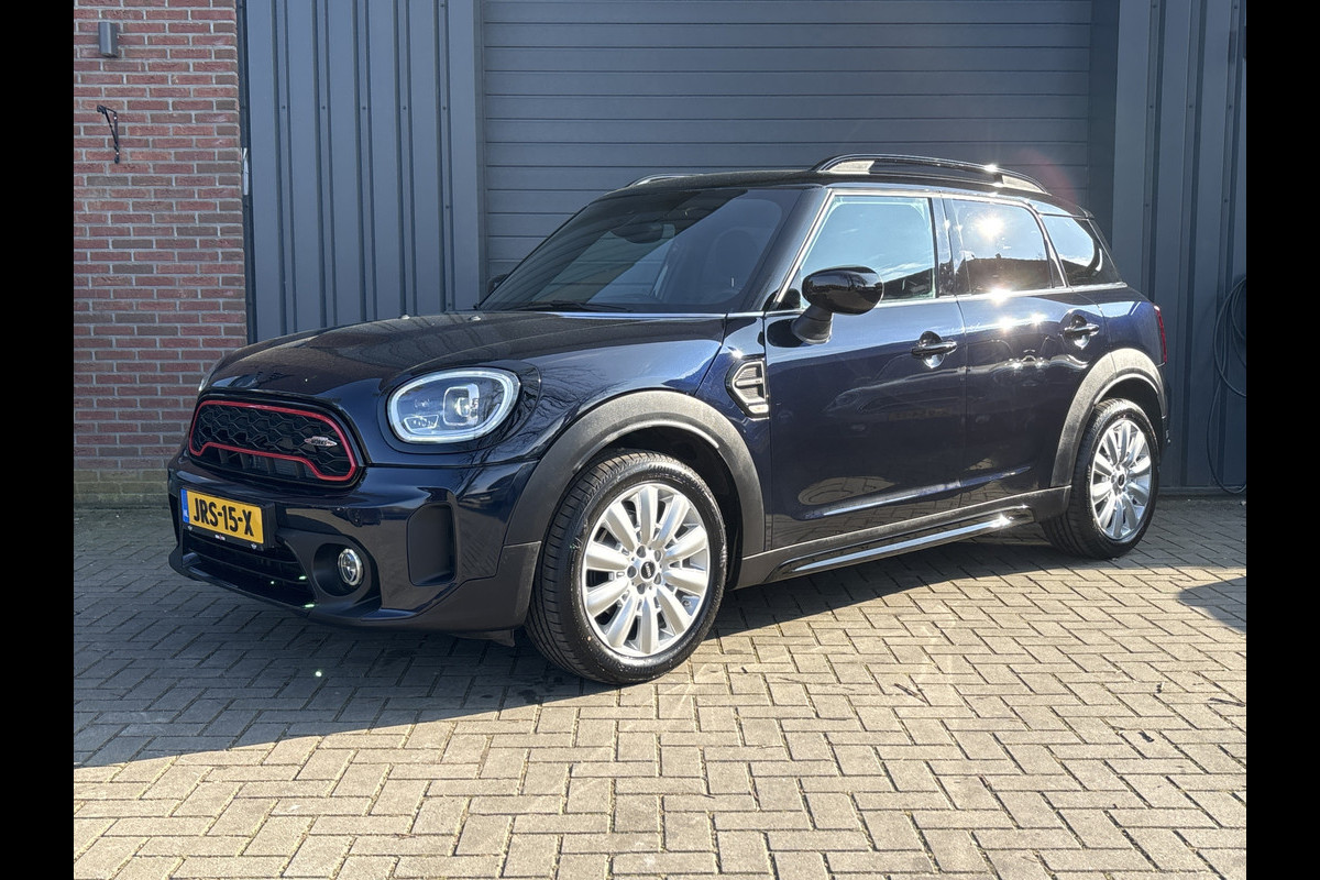MINI Countryman 1.5 Cooper Classic Business Edition - Stoelverwarming - Navigatie -