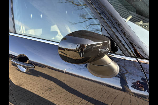 MINI Countryman 1.5 Cooper Classic Business Edition - Stoelverwarming - Navigatie -