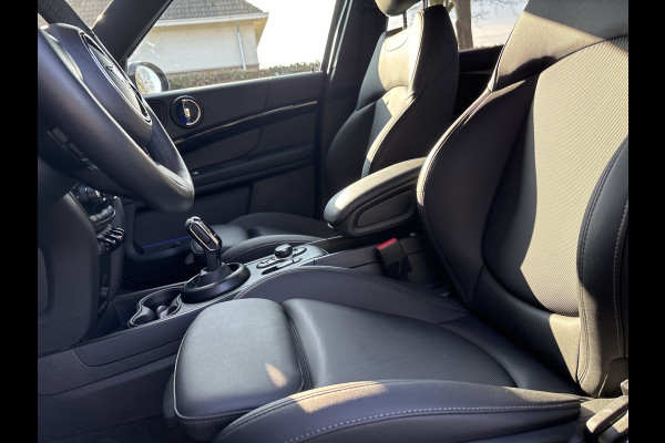 MINI Countryman 1.5 Cooper Classic Business Edition - Stoelverwarming - Navigatie -