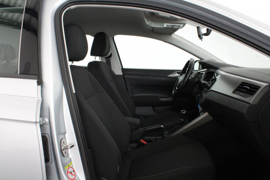Volkswagen Polo 1.0 TSI Comfortline > Apple CarPlay/Adaptive Cruise Control/Parkeersensoren V + A