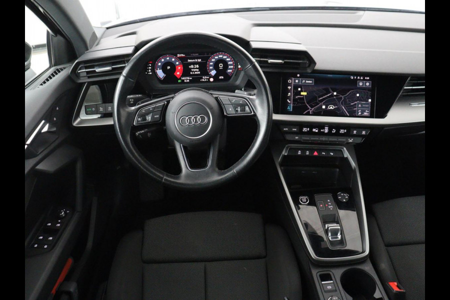 Audi A3 35 TFSI Business edition | Sportstoelen | Carplay | Virtual Cockpit | Park Assist | 18'' | Navigatie | Full LED | Climate control | Bluetooth | Cruise control
