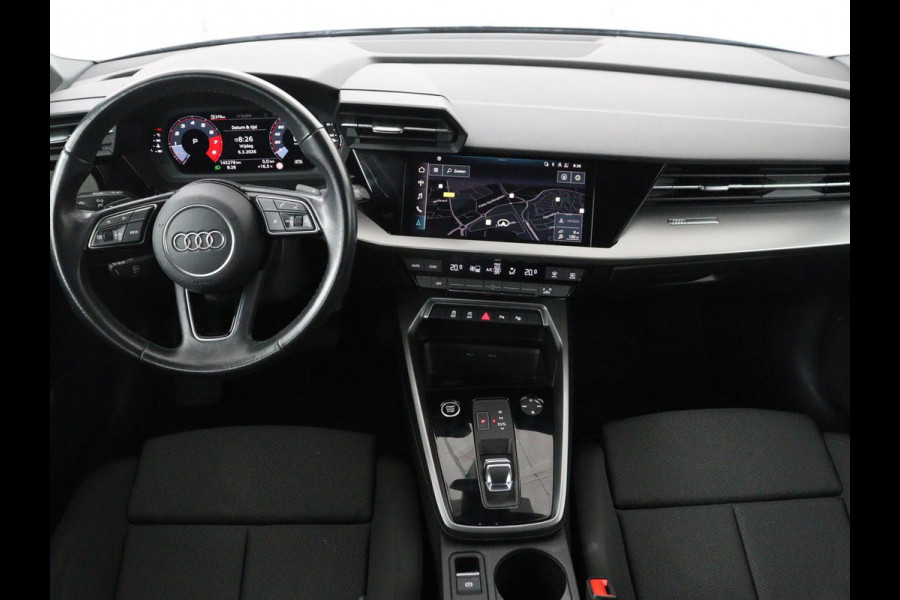 Audi A3 35 TFSI Business edition | Sportstoelen | Carplay | Virtual Cockpit | Park Assist | 18'' | Navigatie | Full LED | Climate control | Bluetooth | Cruise control