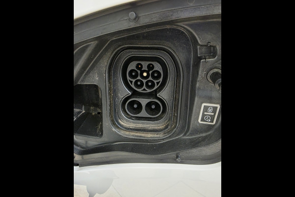 Citroën ë Jumpy / Opel e-Vivaro L2 Innovation 50 kWh SNELLADER 9-Persoons Airco Cruisecontrol Accucertificaat aanwezig