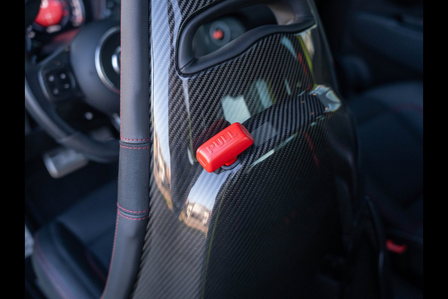 Abarth 595 1.4 T-Jet Competizione / Pano / Beats / Carbon / Carplay / DAB+ / Brembo