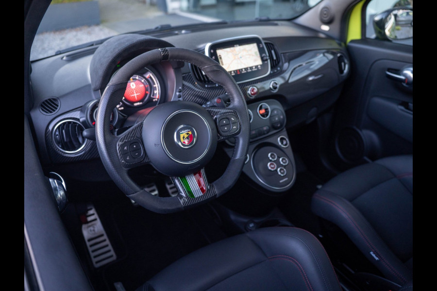Abarth 595 1.4 T-Jet Competizione / Pano / Beats / Carbon / Carplay / DAB+ / Brembo