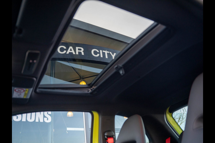 Abarth 595 1.4 T-Jet Competizione / Pano / Beats / Carbon / Carplay / DAB+ / Brembo