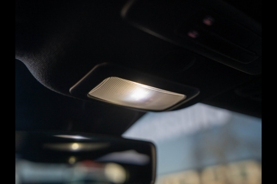 Abarth 595 1.4 T-Jet Competizione / Pano / Beats / Carbon / Carplay / DAB+ / Brembo