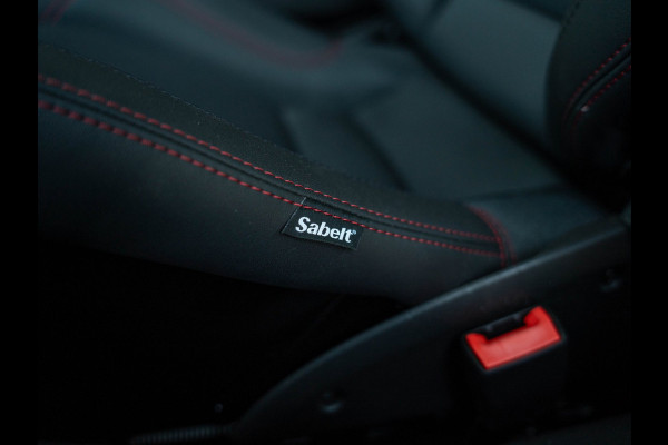 Abarth 595 1.4 T-Jet Competizione / Pano / Beats / Carbon / Carplay / DAB+ / Brembo