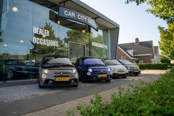 Abarth 595 1.4 T-Jet Competizione / Pano / Beats / Carbon / Carplay / DAB+ / Brembo