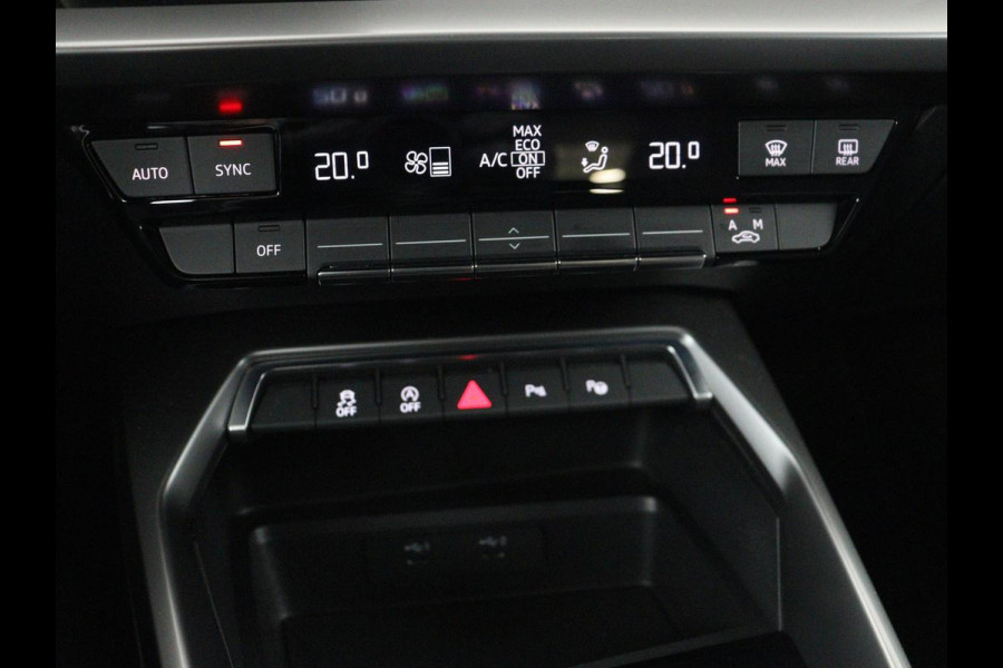 Audi A3 30 TFSI Advanced edition | Sportstoelen | Carplay | Virtual Cockpit | Park Assist | Full LED | Navigatie | Climate control | Bluetooth | 17'' | Cruise control