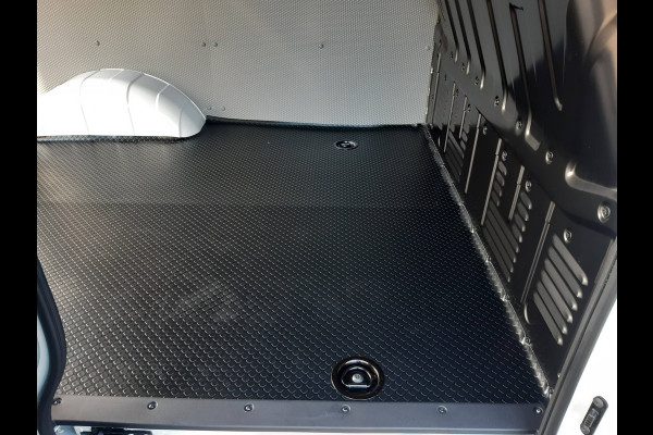 Maxus eDeliver 3 LWB 50,2 kWh SNELLADER L2 Lang Autm. Cruise control Achteruitrijcamera Airco Sportvelgen