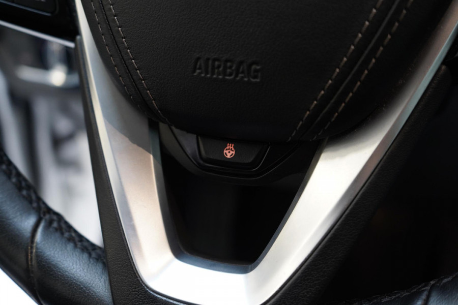 BMW 5 Serie Touring 530e Business Edition Plus | Harman Kardon | SoH 94% | Head Up | Trekhaak | Adaptive cruise | Sportstoelen | Blind spot | Stuurverwarming