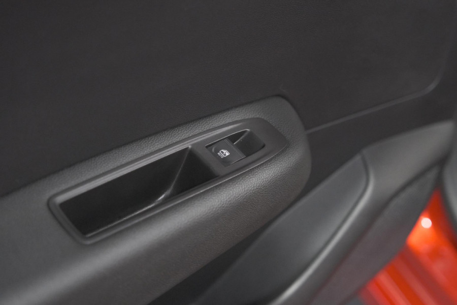 Renault Clio 1.0 TCe 90 GPF techno | 360 Camera | Adaptieve Cruise Control | 9.3 Inch Groot Scherm