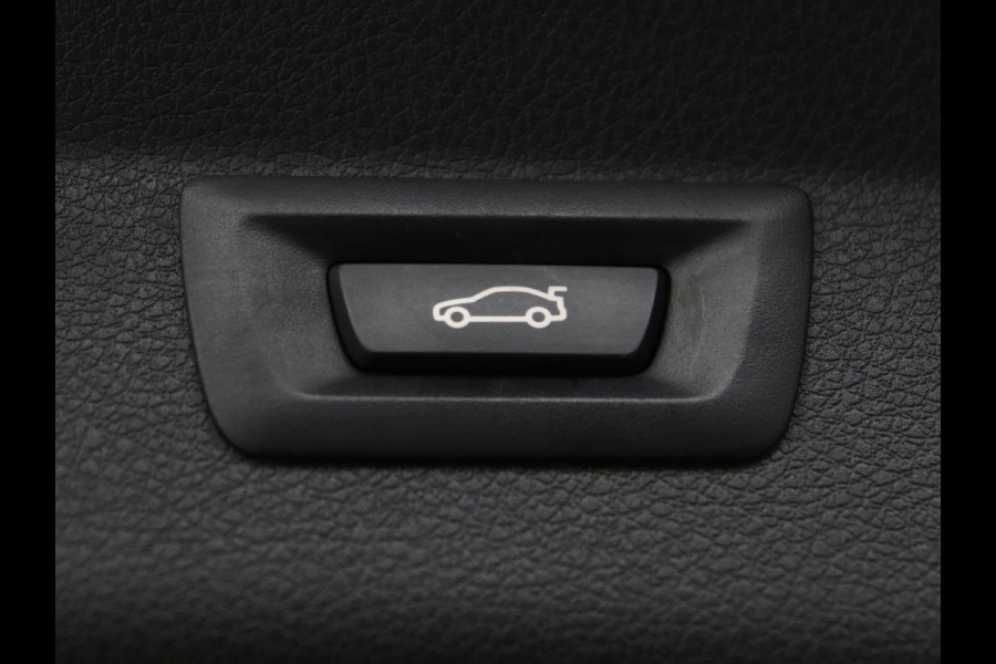 BMW 2 Serie Gran Tourer 218i 7 Persoons Executive | Sport Line | 1e eigenaar | Stoelverwarming | Head-Up | Trekhaak | Sportstoelen | Half leder | Navigatie | Climate control | Parkeerhulp | Cruise control