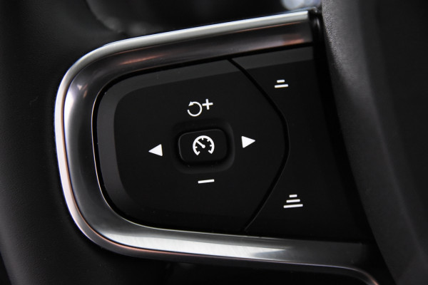 Volvo XC40 1.5 T4 Recharge Inscription *1ste Eigenaar*Leer*Navigatie*Standkachel*