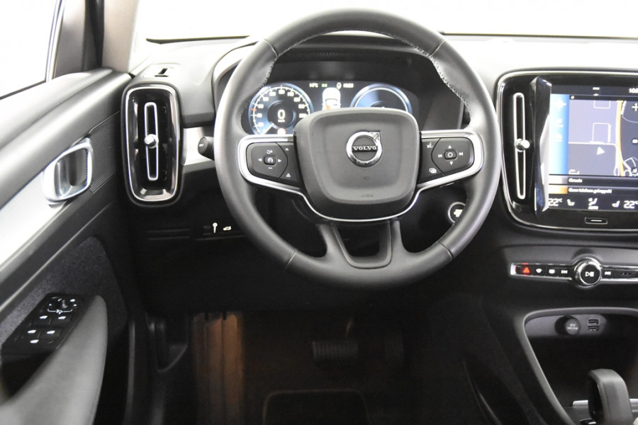 Volvo XC40 1.5 T4 Recharge Inscription *1ste Eigenaar*Leer*Navigatie*Standkachel*