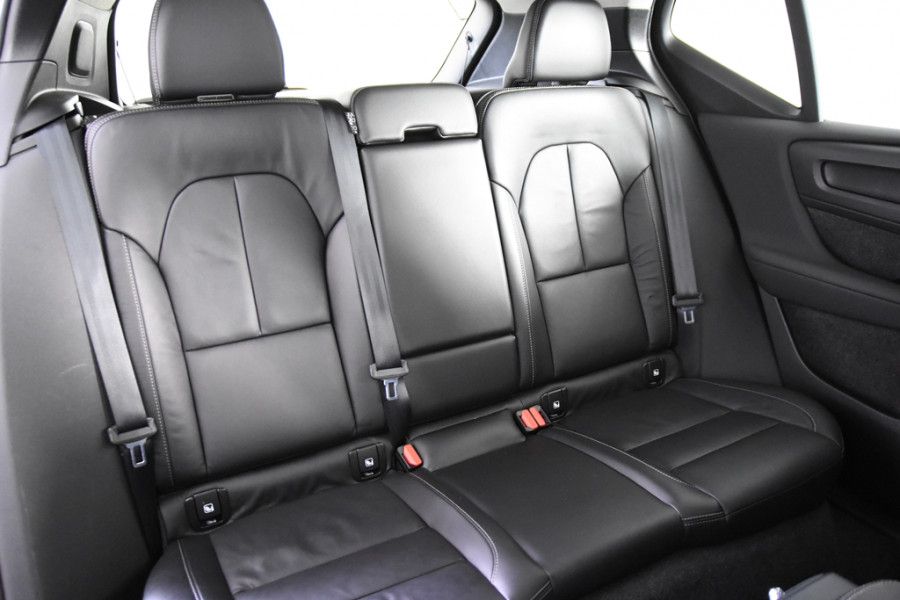 Volvo XC40 1.5 T4 Recharge Inscription *1ste Eigenaar*Leer*Navigatie*Standkachel*