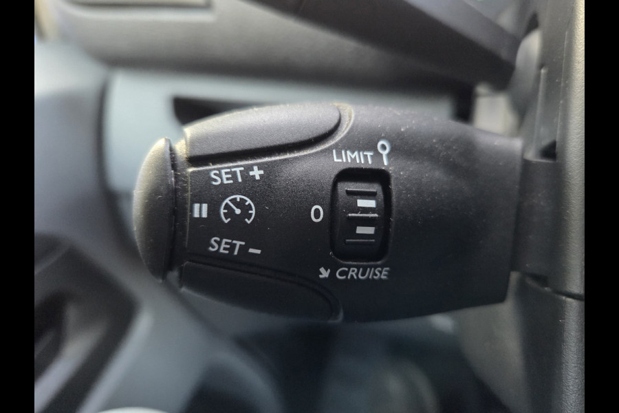 Opel Vivaro-e L2 Innovation 50 kWh SNELLADER 9-Persoons Airco Cuisecontrol Accucertificaat aanwezig