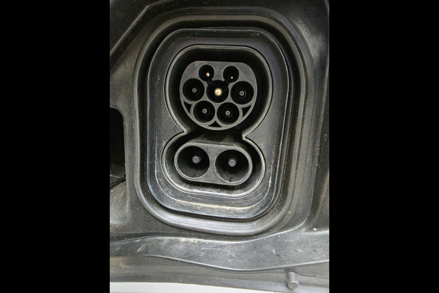 Opel Vivaro-e / Citroen E-SpaceTourer XL L3 75kWh SNELLADER Rolstoelauto / Rolstoelbus 7-Persoons met Bodemverlaging