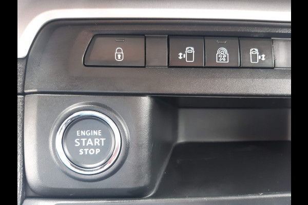 Opel Vivaro-e / Citroen E-SpaceTourer XL L3 75kWh SNELLADER Rolstoelauto / Rolstoelbus 7-Persoons met Bodemverlaging