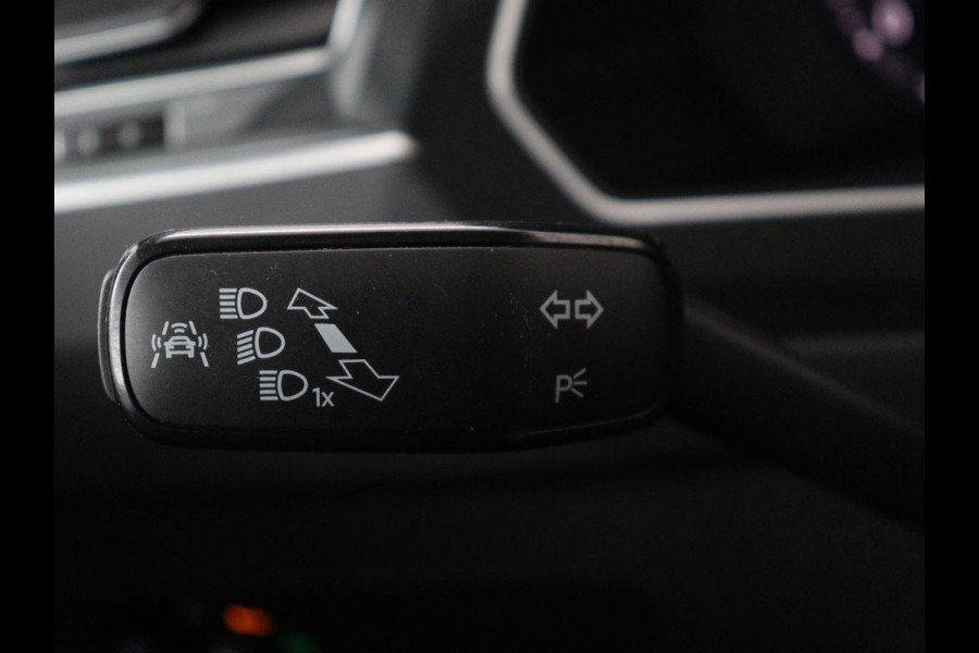 Volkswagen Tiguan 1.4 TSI R Line | Panoramadak | Stoelverwarming | Trekhaak | Adaptive cruise | Virtual Cockpit | Dynaudio | Massage | Camera | Navigatie | LED Plus | Keyless | 20'' | Park Assist