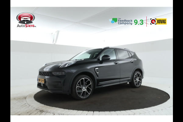 Lynk & Co 01 1.5 Full Black, Panorama Dak, Digital Dash