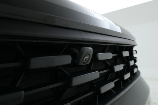 Lynk & Co 01 1.5 Full Black, Panorama Dak, Digital Dash