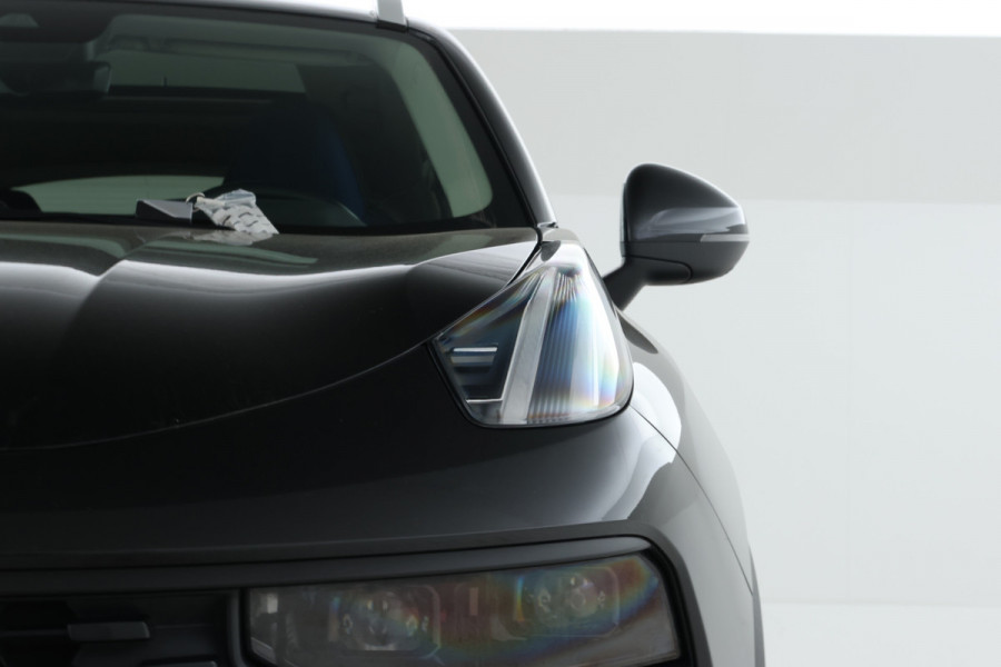 Lynk & Co 01 1.5 Full Black, Panorama Dak, Digital Dash