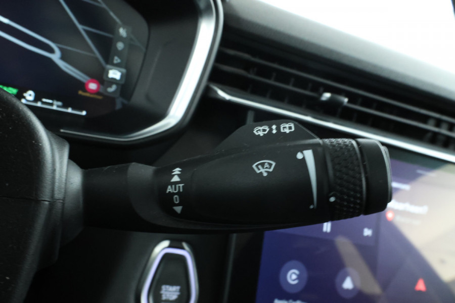 Lynk & Co 01 1.5 Full Black, Panorama Dak, Digital Dash