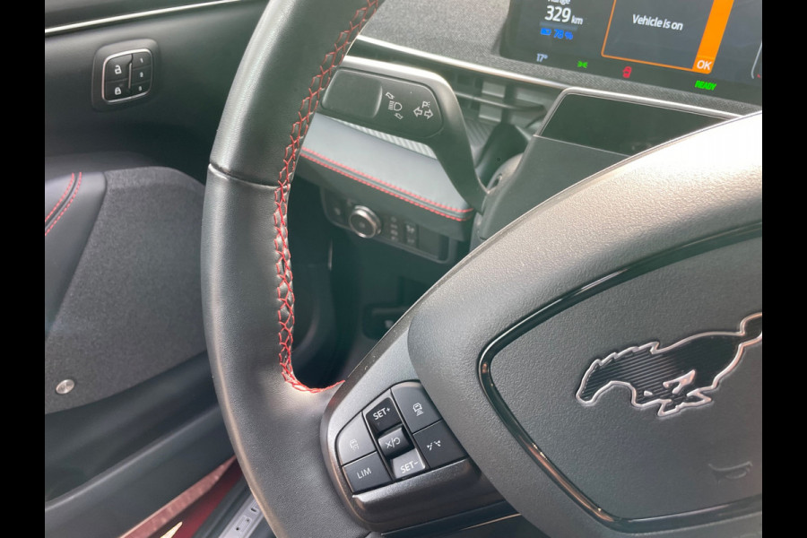Ford Mustang Mach-E Extended AWD 98 kWh 1ste Eig Dealer onderhouden luxe uitvoering!