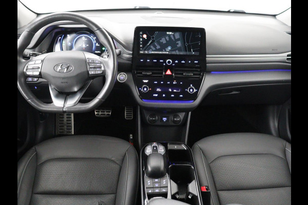 Hyundai IONIQ Premium EV 38 kWh | SOH 100% | Schuifdak | Stoelventilatie | Leder | Warmtepomp | Adaptive cruise | Camera | Achterbankverwarming | Carplay | Infinity Sound | Memory | Full LED | Keyless