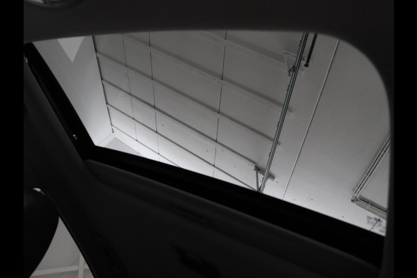 Hyundai IONIQ Premium EV 38 kWh | SOH 100% | Schuifdak | Stoelventilatie | Leder | Warmtepomp | Adaptive cruise | Camera | Achterbankverwarming | Carplay | Infinity Sound | Memory | Full LED | Keyless
