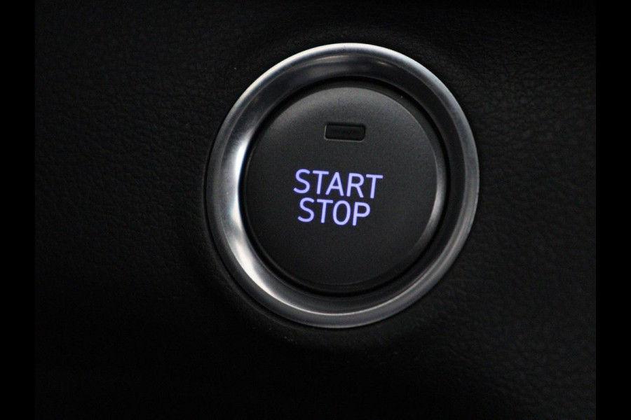 Hyundai IONIQ Premium EV 38 kWh | SOH 100% | Schuifdak | Stoelventilatie | Leder | Warmtepomp | Adaptive cruise | Camera | Achterbankverwarming | Carplay | Infinity Sound | Memory | Full LED | Keyless