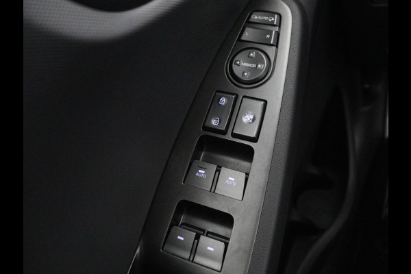 Hyundai IONIQ Premium EV 38 kWh | SOH 100% | Schuifdak | Stoelventilatie | Leder | Warmtepomp | Adaptive cruise | Camera | Achterbankverwarming | Carplay | Infinity Sound | Memory | Full LED | Keyless