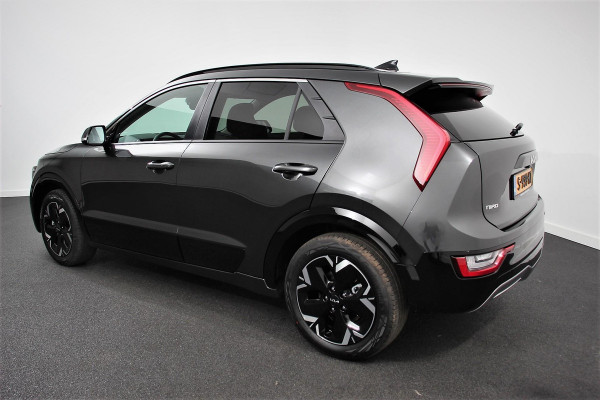 Kia Niro EV DynamicPlusLine 64.8 kWh Nieuw Model! | Navigatie | Half Leder | Schuif-kantel dak | Electrisch bedienbare achterklep | DAB | Led | Camera