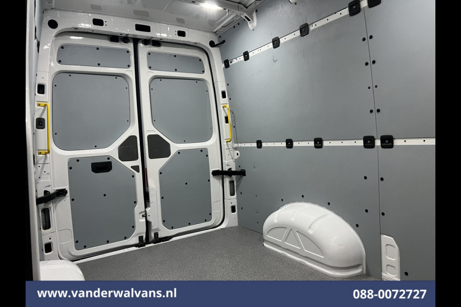 Volkswagen Crafter 2.0TDI 140pk L3H3 L2H2 Euro6 Airco | Camera | Apple Carplay | Android Auto Bijrijdersbank, 3000kg trekvermogen