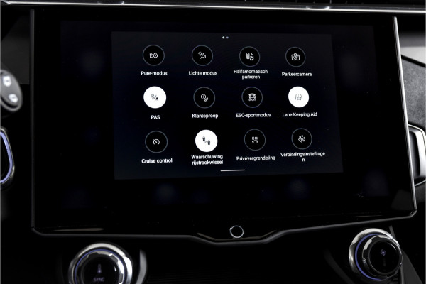 Lynk & Co 01 1.5 PHEV 261PK MY22 | Black Pakket | 360 Camera  | 7.4 kWh Boordlader | S/K-panodak | Adapt. Cruise | Memory | Elek. klep | LM 20" | 2244