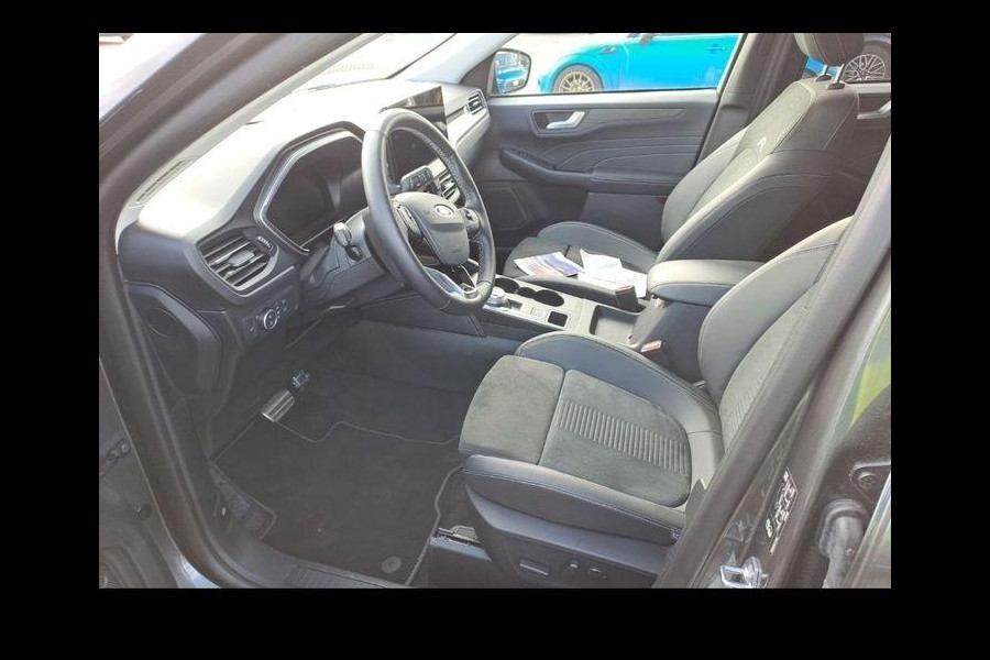 Ford Kuga 2.5 FHEV Active X 190pk | Driver Assistance Pack | 4WD | 19inch Lichtmetaal | Technology Pack | 2.100kg Trekgewicht | Winterpack | All Weather Banden | Geen stekker nodig