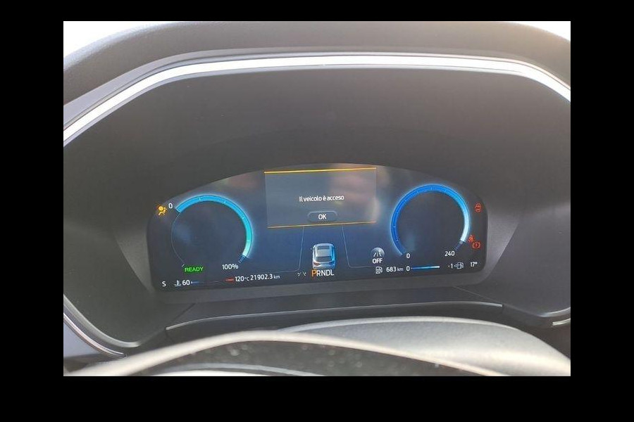 Ford Kuga 2.5 FHEV Active X 190pk | Driver Assistance Pack | 4WD | 19inch Lichtmetaal | Technology Pack | 2.100kg Trekgewicht | Winterpack | All Weather Banden | Geen stekker nodig