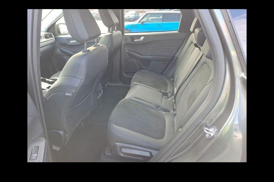 Ford Kuga 2.5 FHEV Active X 190pk | Driver Assistance Pack | 4WD | 19inch Lichtmetaal | Technology Pack | 2.100kg Trekgewicht | Winterpack | All Weather Banden | Geen stekker nodig