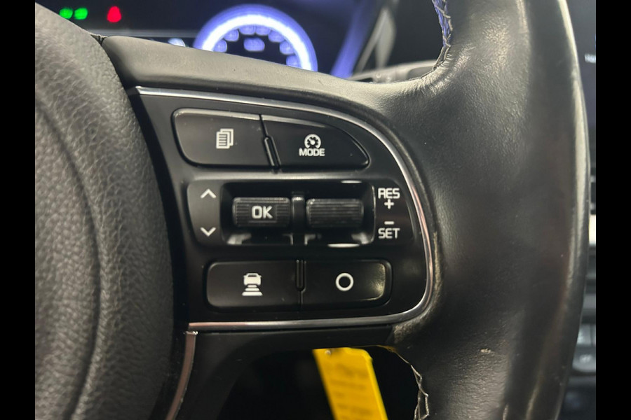 Kia Niro 1.6 GDi Hybrid ExecutiveLine Trekhaak Navigatie Apple Carplay/Android Auto Camera Parkeersensoren achter Adaptive Cruise Control Climate Control Half leder Lichtmetalen velgen