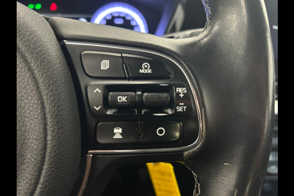 Kia Niro 1.6 GDi Hybrid ExecutiveLine Trekhaak Navigatie Apple Carplay/Android Auto Camera Parkeersensoren achter Adaptive Cruise Control Climate Control Half leder Lichtmetalen velgen