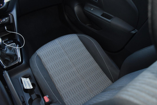 Opel Corsa 1.2 Edition | Carplay | Stoel- & Stuurver. | PDC | Incl. garantie