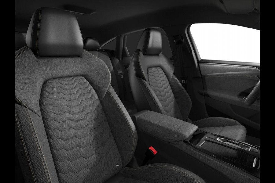 Audi A6 Sportback e-tron S edition e-tron 83 kWh 286 pk | Techniekpakket plus | Privacy glas | MMI-bijrijdersscherm | 20'' LM velgen |