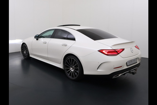 Mercedes-Benz CLS-Klasse 450 4Matic AMG // Burmester // 360 Camera // Sunroof // Trekhaak // 20 inch // Designo White // Distronic