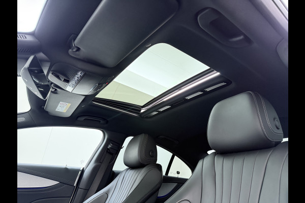 Mercedes-Benz CLS-Klasse 450 4Matic AMG // Burmester // 360 Camera // Sunroof // Trekhaak // 20 inch // Designo White // Distronic