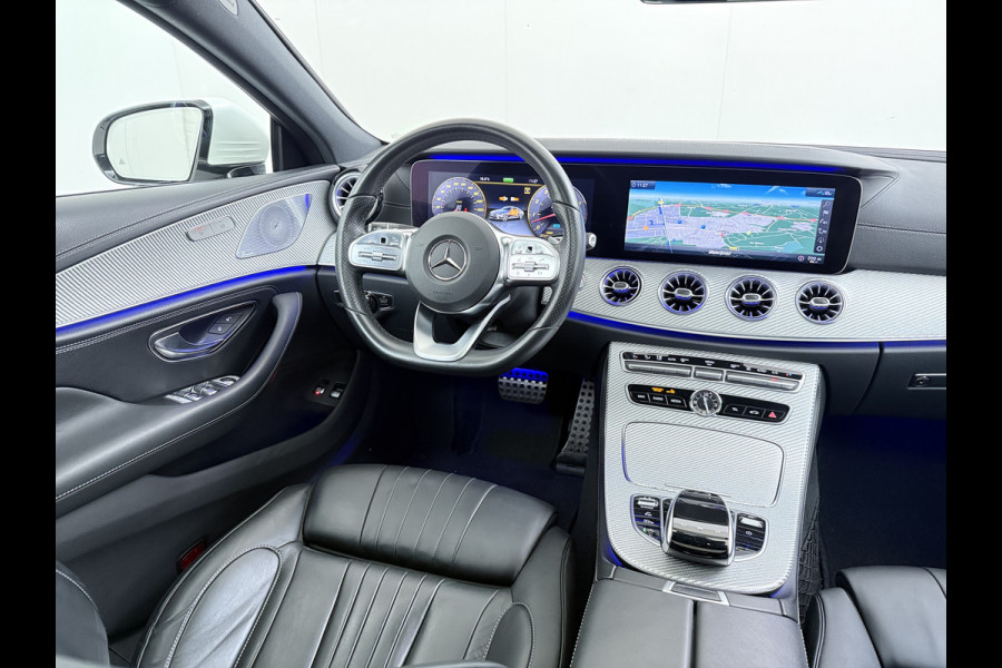 Mercedes-Benz CLS-Klasse 450 4Matic AMG // Burmester // 360 Camera // Sunroof // Trekhaak // 20 inch // Designo White // Distronic