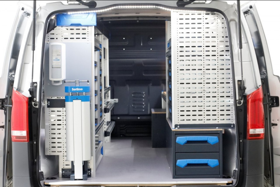 Mercedes-Benz Vito 114 CDI 136pk Compact 9G Automaat 2x Schuifdeur/LED/Camera/Inrichting 11-2022