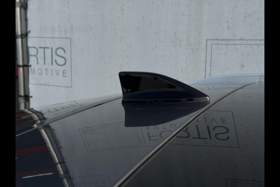 Renault Austral 1.2 E-Tech full hybrid 200 iconic STOEL STUURVERWARMING | 1/2 LEDER | 360 CAMERA