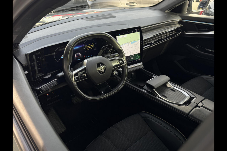 Renault Austral 1.2 E-Tech full hybrid 200 iconic STOEL STUURVERWARMING | 1/2 LEDER | 360 CAMERA